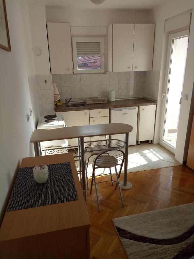 Cozy Studio Beograd Ngoại thất bức ảnh